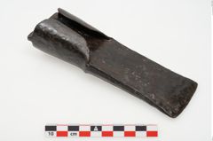 Foto von Eisenschaftlappenbeil (NHMW-PRAE-025068)